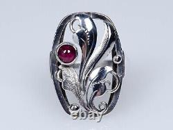 835 Silver Old Style Art Nouveau Ring with 0.40 CT Ruby