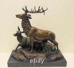 Animalier Deer Hunting Bronze Statue Sculpture Art Deco Style Art Nouveau Style