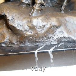 Animalier Deer Hunting Bronze Statue Sculpture Art Deco Style Art Nouveau Style