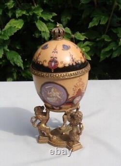 Art Deco Art Nouveau Style Lion Urn Centerpiece Porcelain