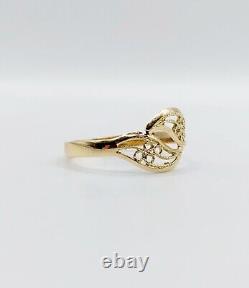 Art Nouveau Style 18k Gold Ring with Finely Filigreed and Coiled Decoration