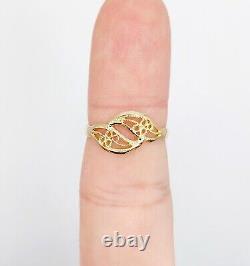 Art Nouveau Style 18k Gold Ring with Finely Filigreed and Coiled Decoration