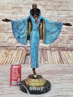 Art Nouveau Style Jullet Erte Fonte Runaway Fashion Bronze Sculpture Statue