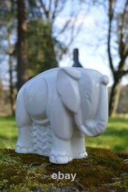 Beautiful White Elephant Cracked Lemanceau Art Nouveau Style Unsigned 18x15cm