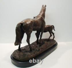 Bronze Horse and Foal Animalier Sculpture in Art Deco and Art Nouveau Style