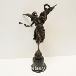 Bronze Statue 'The Victory' Art Deco Style Art Nouveau Style Signed Bronze
