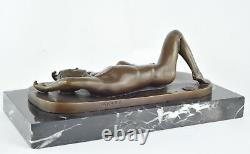 Bronze Statue of a Sexy Naked Man in Art Deco and Art Nouveau Style, Signed Bronze