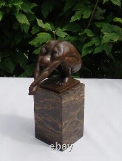 Nude Diver Statue Sculpture in Solid Bronze Art Deco Style Art Nouveau Signature