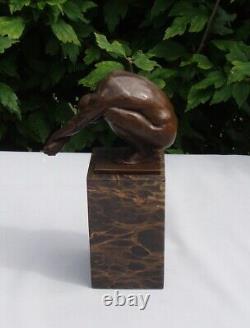 Nude Diver Statue Sculpture in Solid Bronze Art Deco Style Art Nouveau Signature