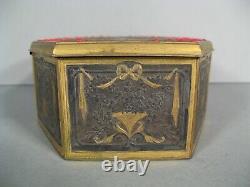 Old Jewelry Box Brass Style Louis XVI Epoque Art Nouveau Décor Houx