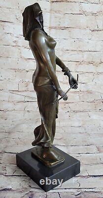 Original Egyptian Princess Bronze Statuette Art Nouveau Style Deco Decor Signed