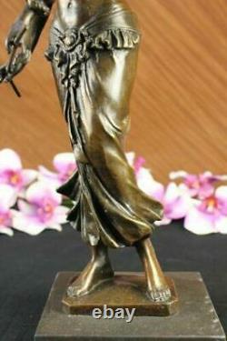 Original Egyptian Princess Bronze Statuette Style Art Nouveau Deco Décor Signed