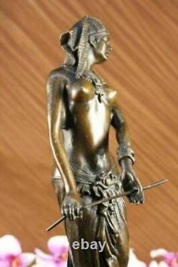 Original Egyptian Princess Bronze Statuette Style Art Nouveau Deco Décor Signed