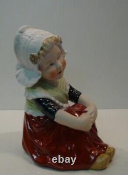 'Peasant Girl Figurine in Art Deco and Art Nouveau Style Porcelain'
