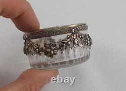 Rare Elegant Salt Cellar in Art Nouveau Style Made of 950 Sterling Silver from France