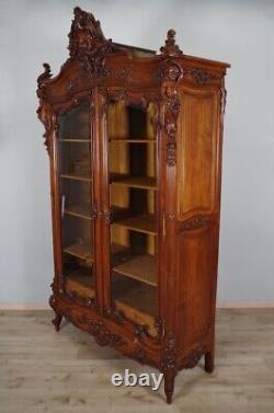 Rocheille Style Library 1900