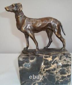 Sculpture Statue of Hunting Dog Animalier in Art Deco Style Art Nouveau Bronze