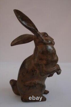 Sculpture Statue of Rabbit Hare Animalier Hunting Style Art Deco Style Art Nouveau