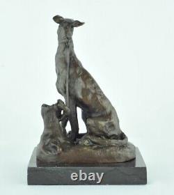 Sculpture of Hunting Dog Animalier Style Art Deco Style Art Nouveau Bronze