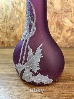 Single-flower glass vase with thistles, enhanced in Legras Montjoye style, Art Nouveau