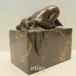 Statue Lady Sexy Pin-up Style Art Deco Style Art New Solid Bronze Sig