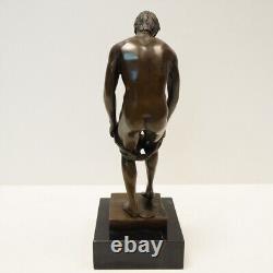 Statue Sculpture Athlete Sexy Style Art Deco Style Art Nouveau Solid Bronze Sig