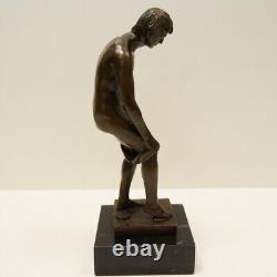 Statue Sculpture Athlete Sexy Style Art Deco Style Art Nouveau Solid Bronze Sig