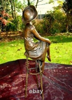 Statue Sculpture Lady Pin-up Hat Art Deco Style Art Nouveau Bronze
