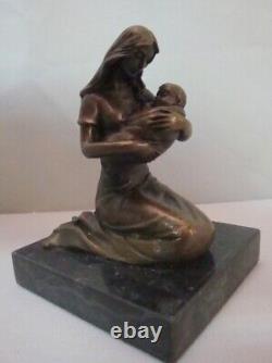 Statue Sculpture Mother Child Mary Jesus Christ Art Deco Style Art Nouveau