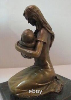 Statue Sculpture Mother Child Mary Jesus Christ Art Deco Style Art Nouveau