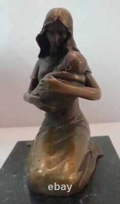 Statue Sculpture Mother Child Mary Jesus Christ Art Deco Style Art Nouveau