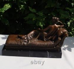 Statue Sculpture Nude Young Woman Sexy Style Art Deco Style Art Nouveau Bronze