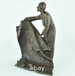 Statue Sculpture Oriental Carpet Merchant Art Deco Style Art Nouveau Style Bro