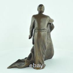 Statue Sculpture Oriental Carpet Merchant Art Deco Style Art Nouveau Style Bro