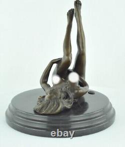 Statue Sculpture Sexy Dancer Pin-up Style Art Deco Style Art Nouveau Bronze