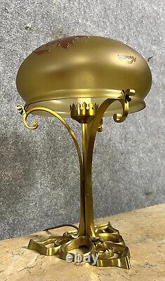 Superb Art Nouveau-style mushroom lamp signed P LUCAS and VIANNE