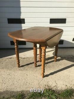 Table 6 Feet In Solid Oak 4 Extensions Louis Philippe Style Of The 20th Century