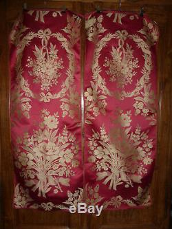 The Ancient Silk Coupons Manach-lampas Crimson Cream & Décor Style 18th-bouquets