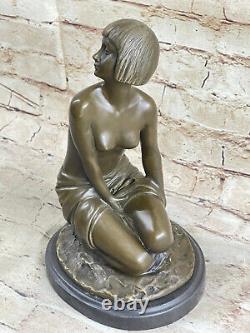 Translation: 'Mythical Mystery Brown Patina Art Nouveau Style Bronze Nymphe Sculpture Affair'