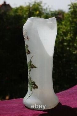 Vase Enamelled Blown Glass And Frosted Period Art Nouveau, Legras Style, Flowers