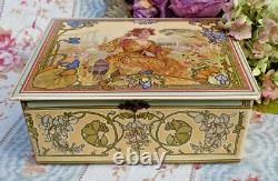 ANCIENNE BOITE glaçoïde décor Art Nouveau style Mucha vers 1900