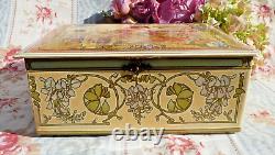 ANCIENNE BOITE glaçoïde décor Art Nouveau style Mucha vers 1900