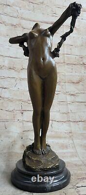 Américain Style Art Nouveau Bronze Sculpture The par Harriet Frishmuth Nu Statue