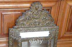 Ancien MIROIR A PARCLOSE Laiton Repousse XIX/XX ème Style Baroque Art Nouveau