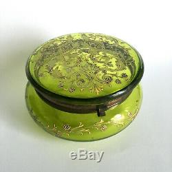 Bonbonnière en verre émaillé teinté Art nouveau style Legras Moser trinket box