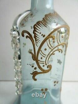 Carafe Art Nouveau style Louis XV, verre bleu émaillé de rinceaux dorés, 2 dispo