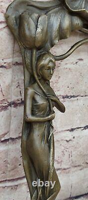 Classique Style Art Nouveau Bronze Sculpture Femme Et Tulipe Par Milo Art Nr