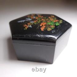 Coffret miniature boite bijou noir style art nouveau fleurs Asie Hong Kong N6893