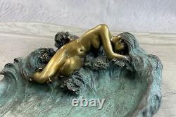 Européenne Bronze Sculpture Style Art Nouveau Femme Lotus Bijou Plat Vert Patine