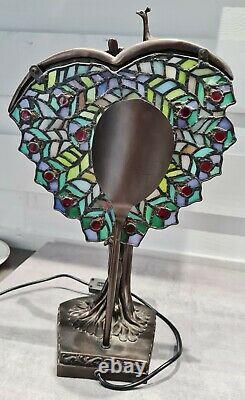 Lampe Art nouveau paon style Tiffany Tiffany style peacock art nouveau lamp
